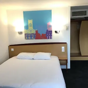 campanile-marseille-est-la-penne.fr-provencehotel.com/
